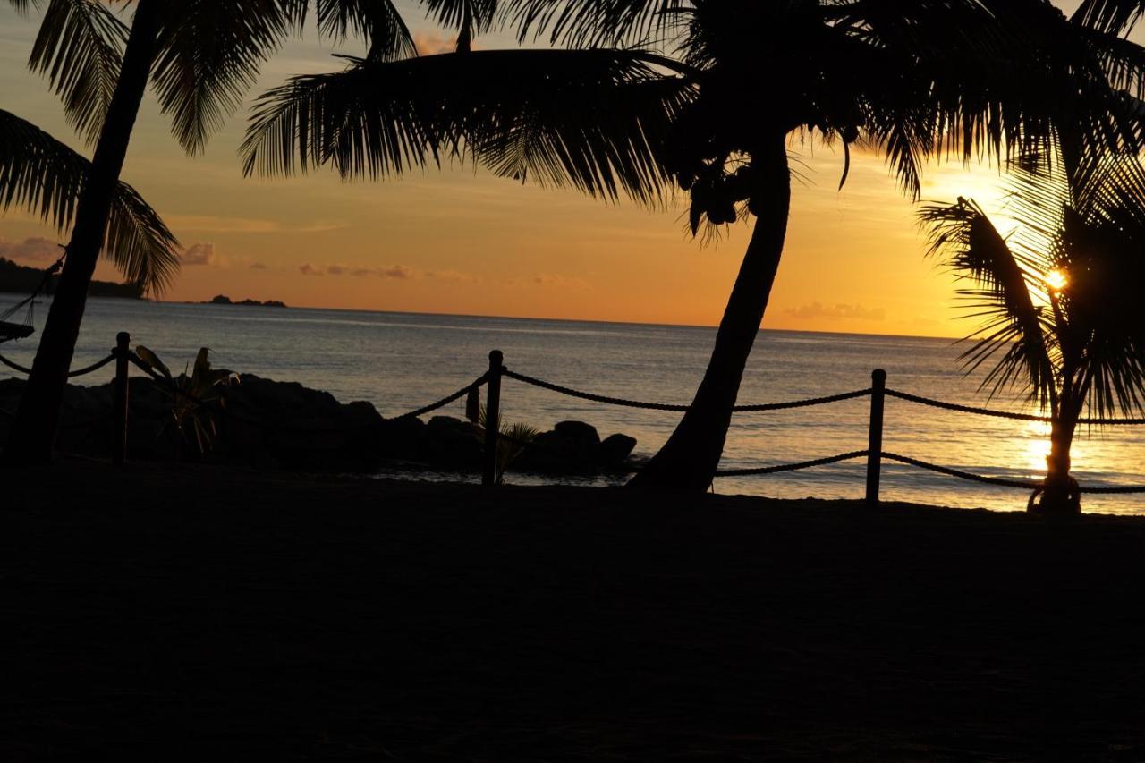 Anse Kerlan Beach Chalets Eksteriør bilde
