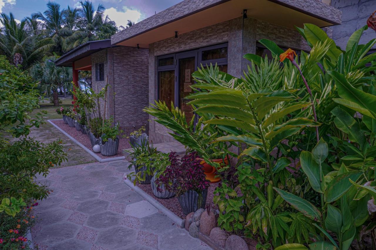 Anse Kerlan Beach Chalets Eksteriør bilde