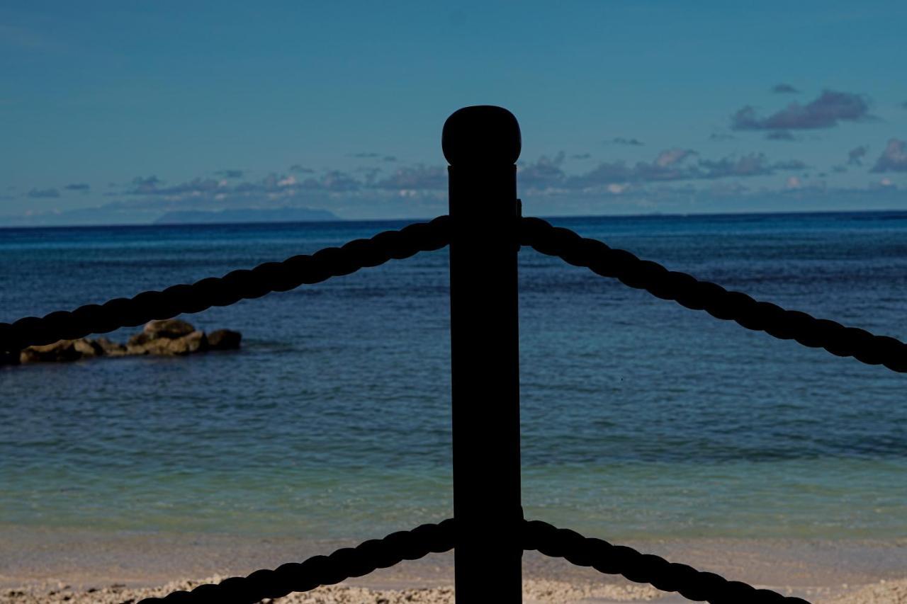 Anse Kerlan Beach Chalets Eksteriør bilde